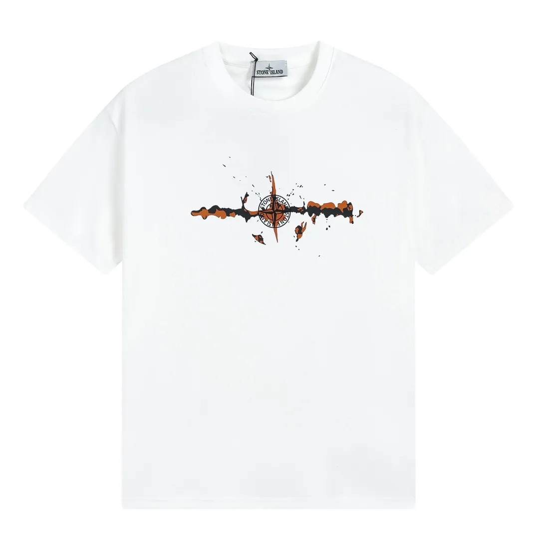 W651#P110💰 [Stone lsland/Stone Island summer new rust compass front and back printed pattern short-sleeved T-shirt] ⚠️[Original creation, high control of details] - Made of 260 grams of combed cotton, 32 count double yarn, soft and comfortable to the touch, sweat-absorbent and breathable. - Simple, basic and versatile style, original quality, the first choice for couples. - Made in a large factory, four needles and five threads on the shoulder, neat alignment, high quality workmanship. - Same style for men and women. Very versatile, one piece for everyone, details are clearly visible. Color: Black White Size: M L